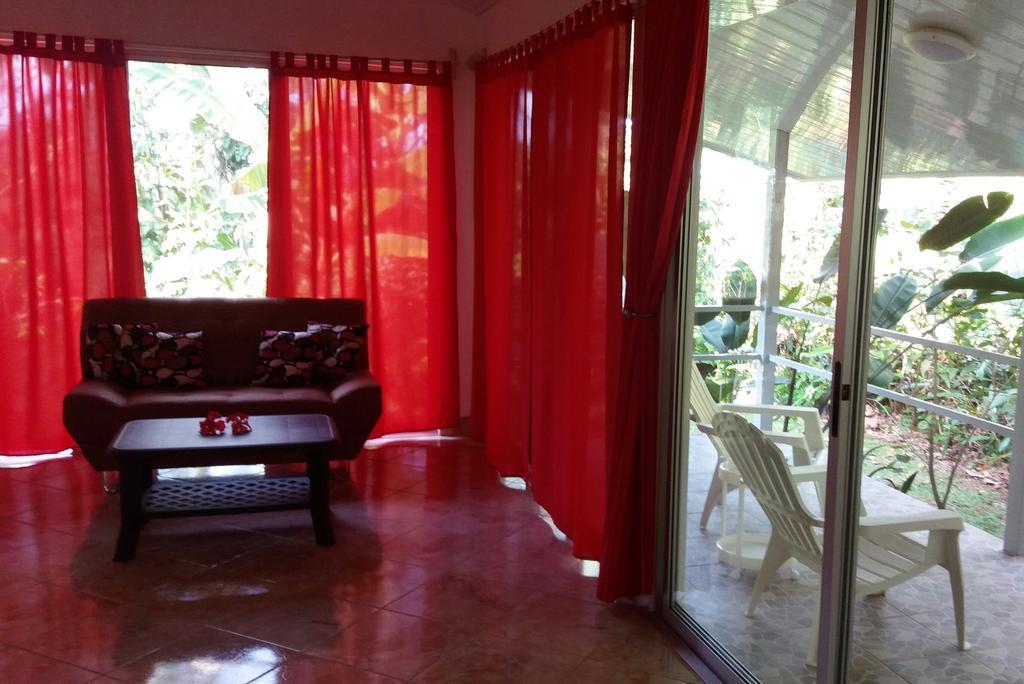 Tropical Paradise Bungalows Pital  Exterior photo